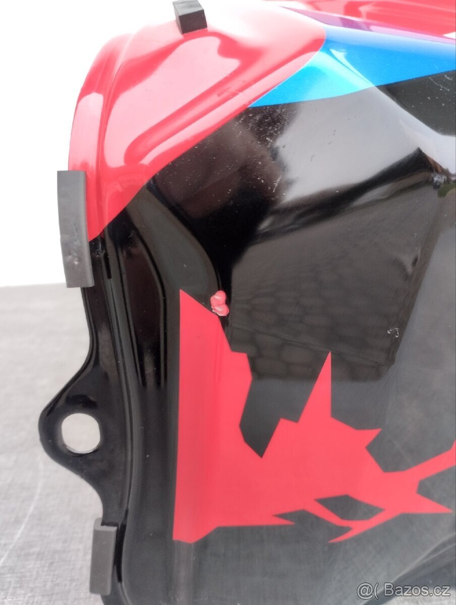 Nádrž Honda Africa Twin 1100 + poškoz. díly - 5