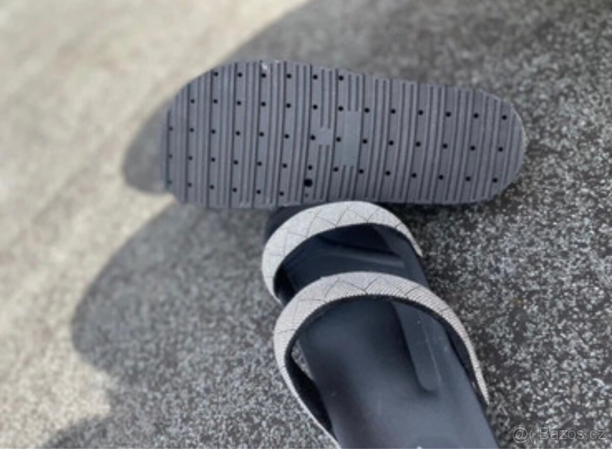 Stylové pantofle / sandály Seastar s kamínky - 5