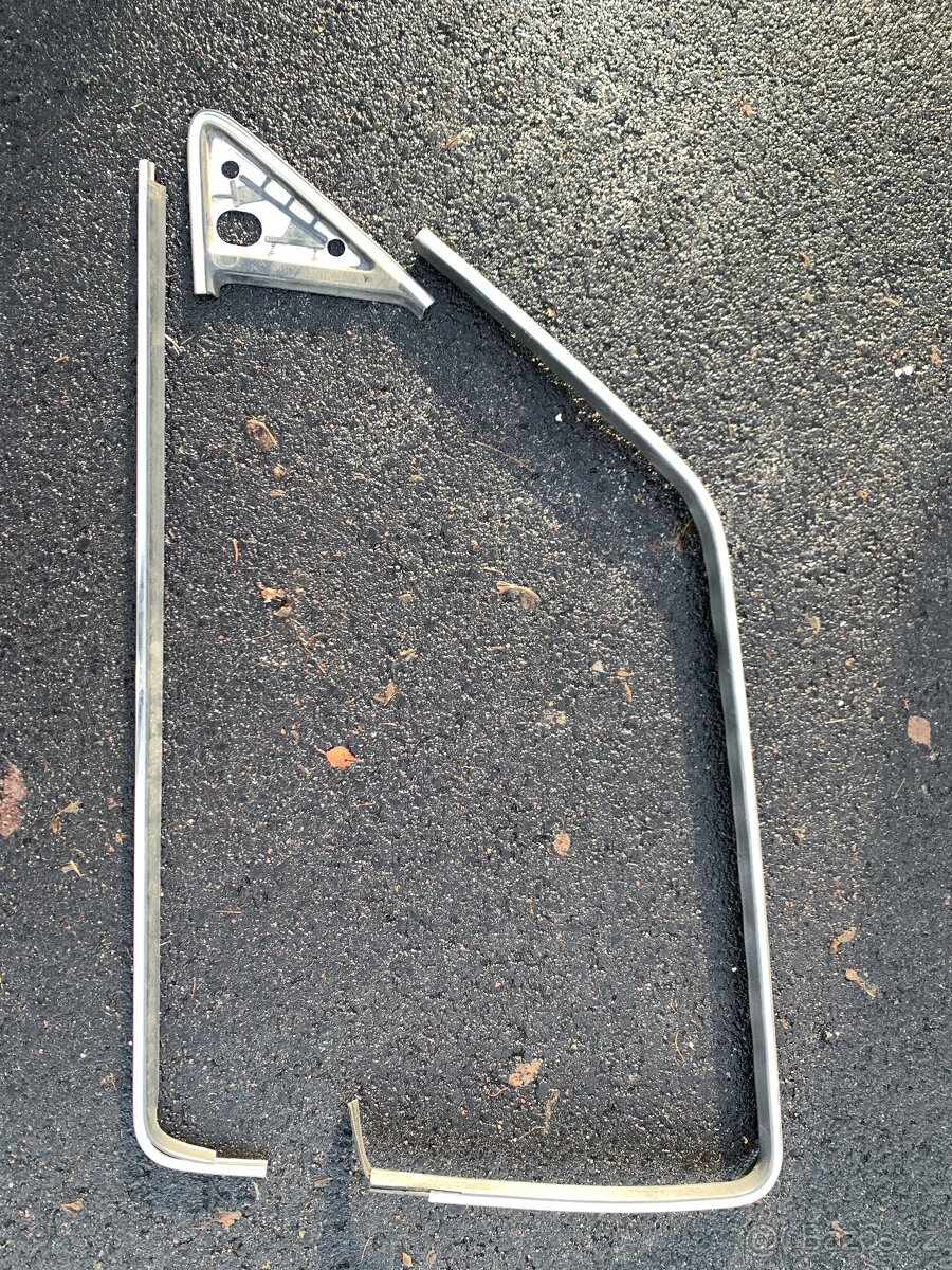 Golf mk2 - Lišty, těsnění, zrcátka poface (Chrom) - 5