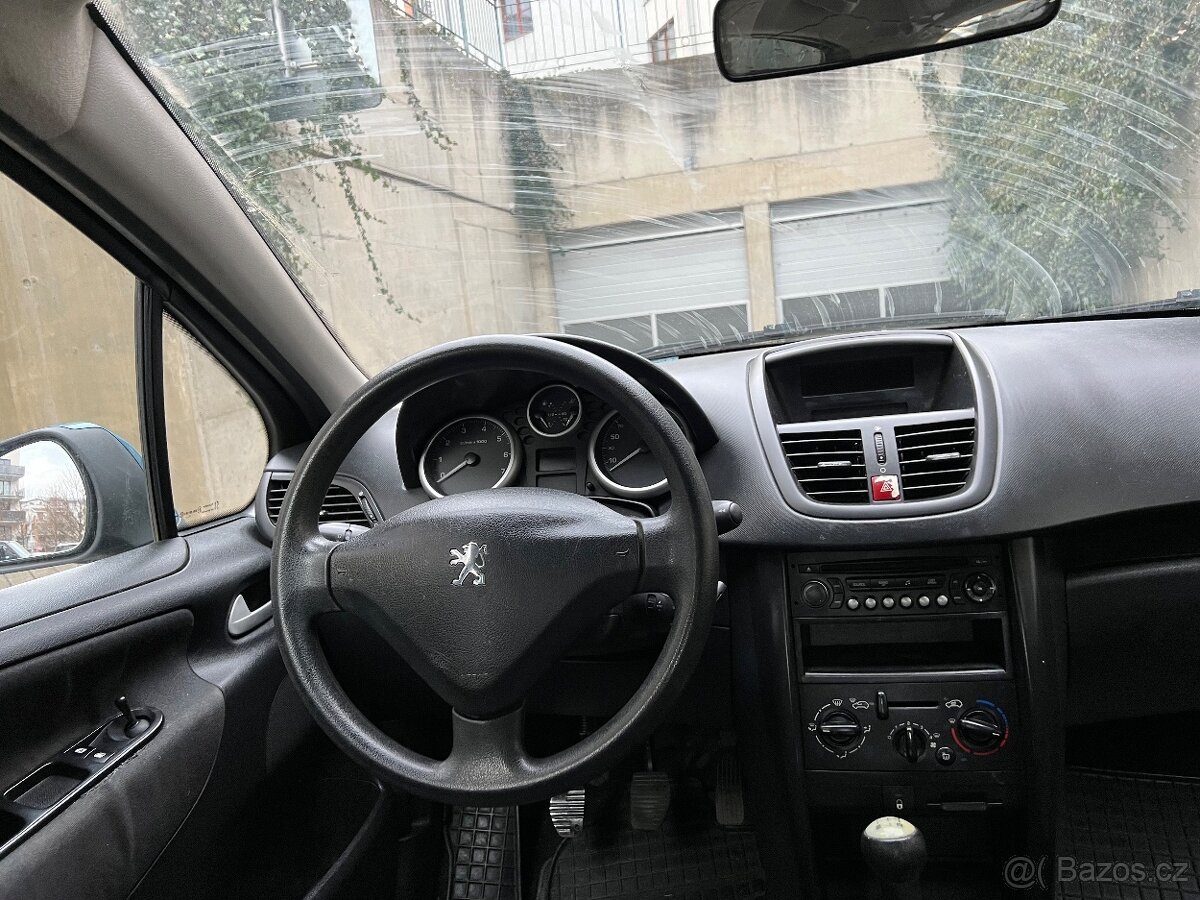 Peugeot 207 1.4i 55kw 2007 5dv. Hatch - 5