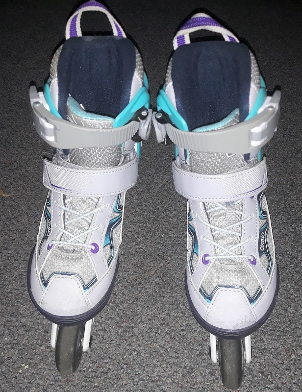 Prodám kolečkové nastavitelné brusle Oxelo vel. 30-32 - 5