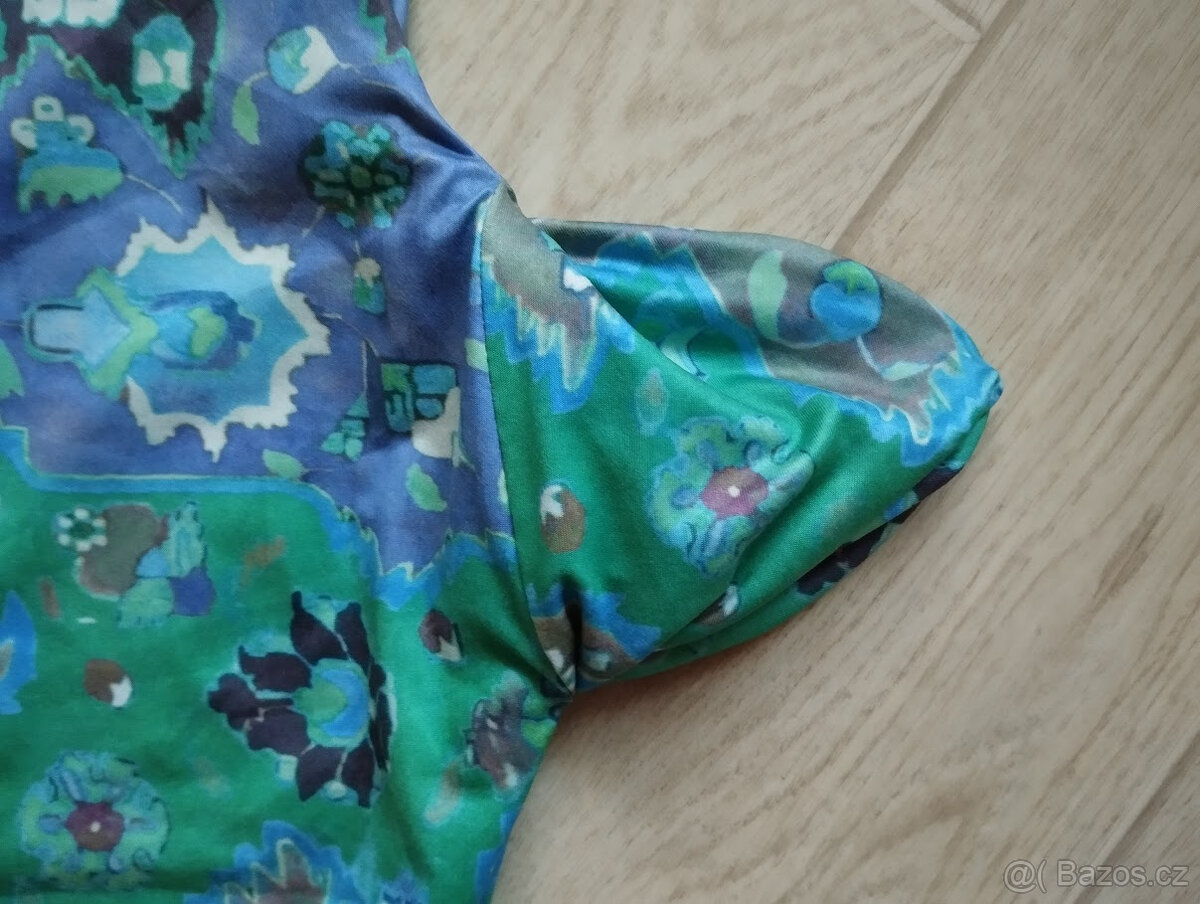 Šaty vel.L // EU 40/42 bez rukávů N.O.V.É - 5