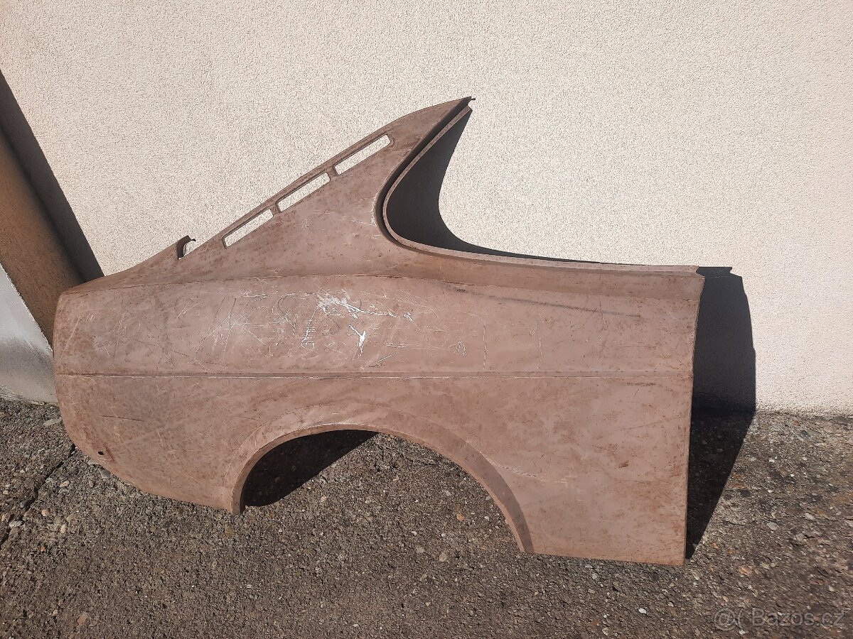 Fiat 128 SL Coupe kapota blatník - 5