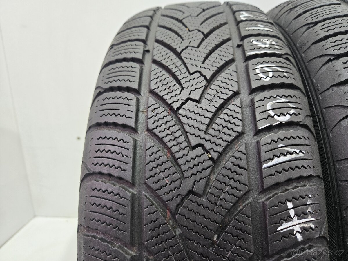 Zimní pneu 215/60/17 Platin+Dunlop - 5