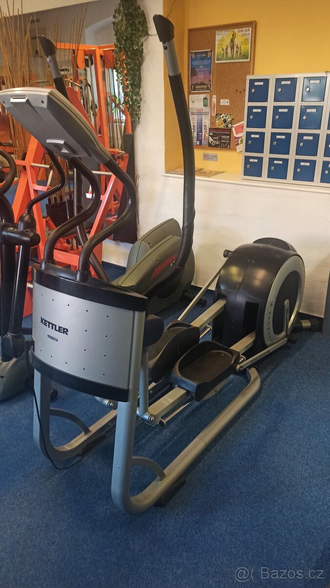 Profesionální eliptický trenažer Kettler Syncross V2 - 5