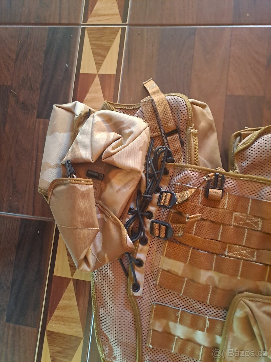 VOJENSKA vesta ACR - 5