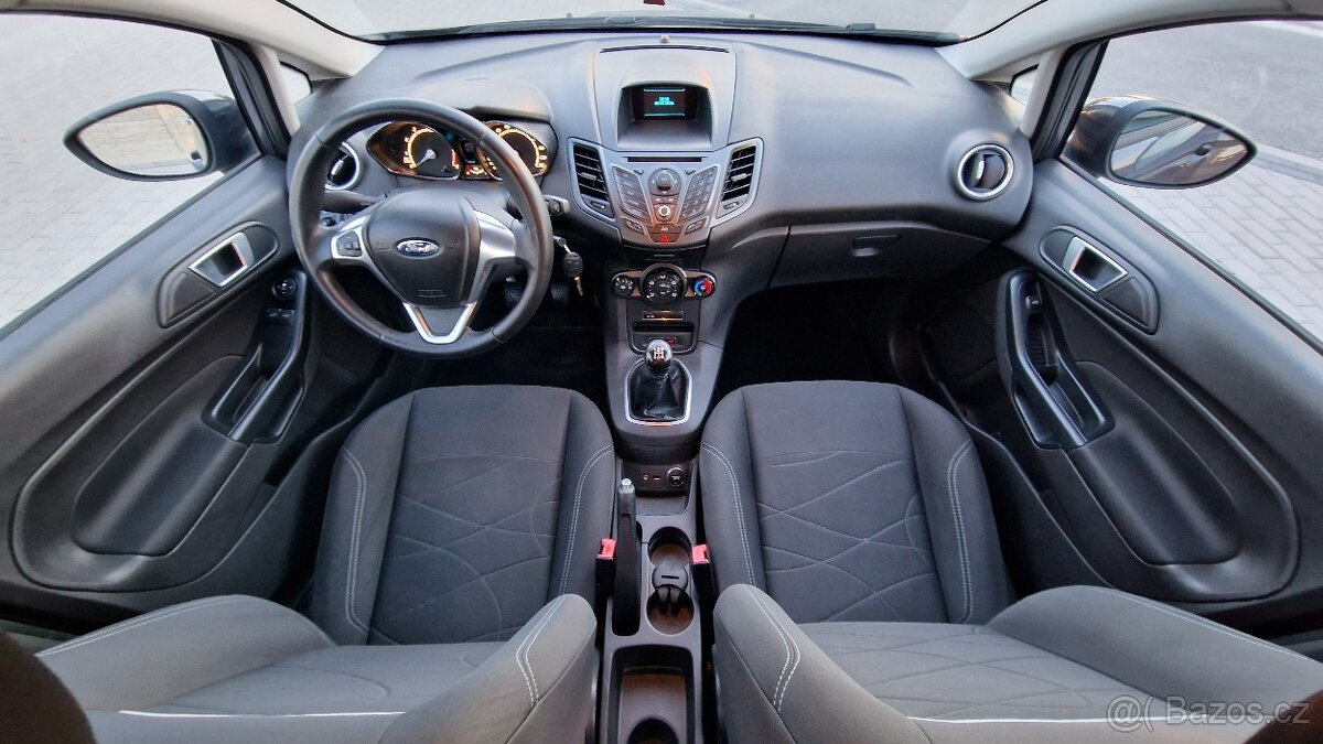 Ford Fiesta benzín r.v. 2014 - Vyjímečný stav - 5