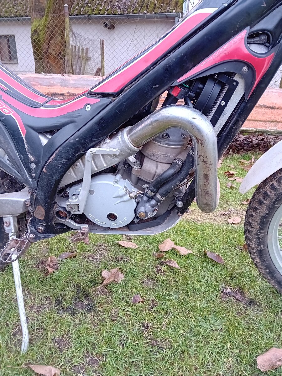 Gas gas 300