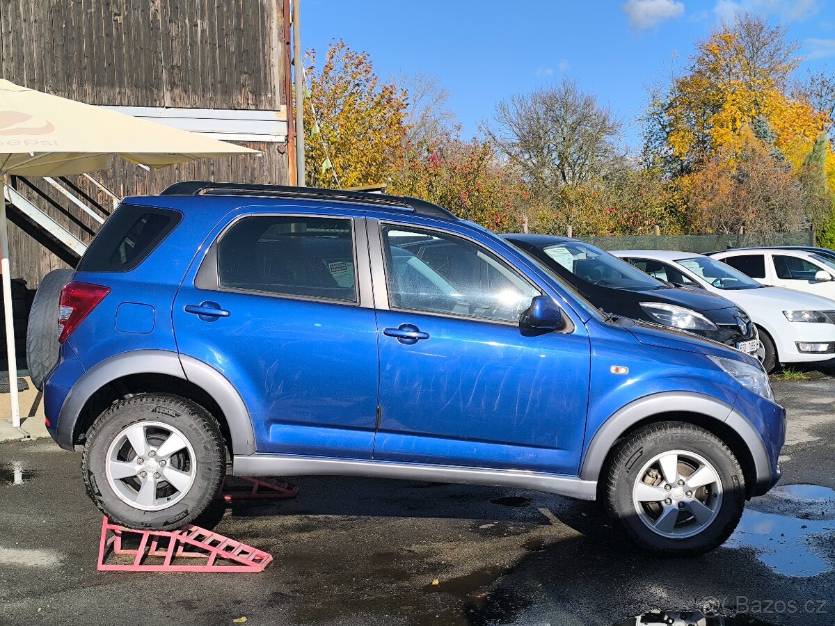 Daihatsu Terios S 1.5i 77kW 4x4,Klima,tažné,112tkm