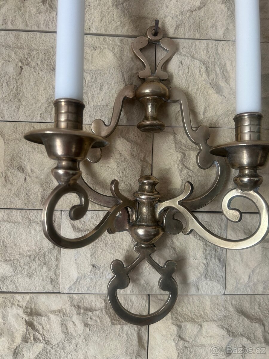 Mosazný nástěnný svícen dvouramenný zdobený - 5