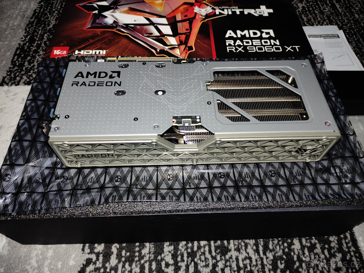 SAPPHIRE NITRO+ AMD RX 9060 XT GAMING OC 16GB-Záruka 3 Roky - 5