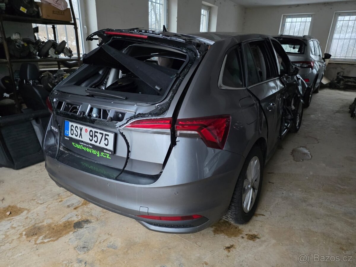 ŠKODA SCALA 1.0 TSI DSG / 2025/ POJÍZDNÉ / DPH - 5