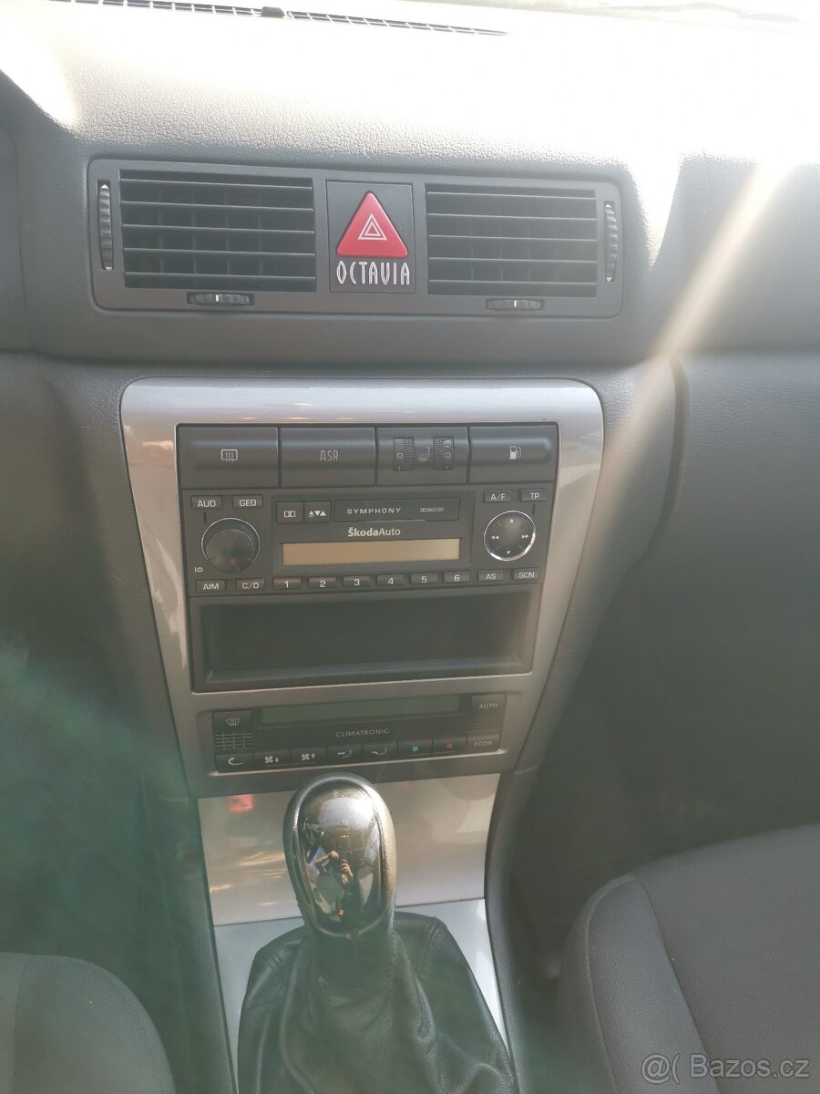 Škoda octavia I combi 1.6 75 kw - 5