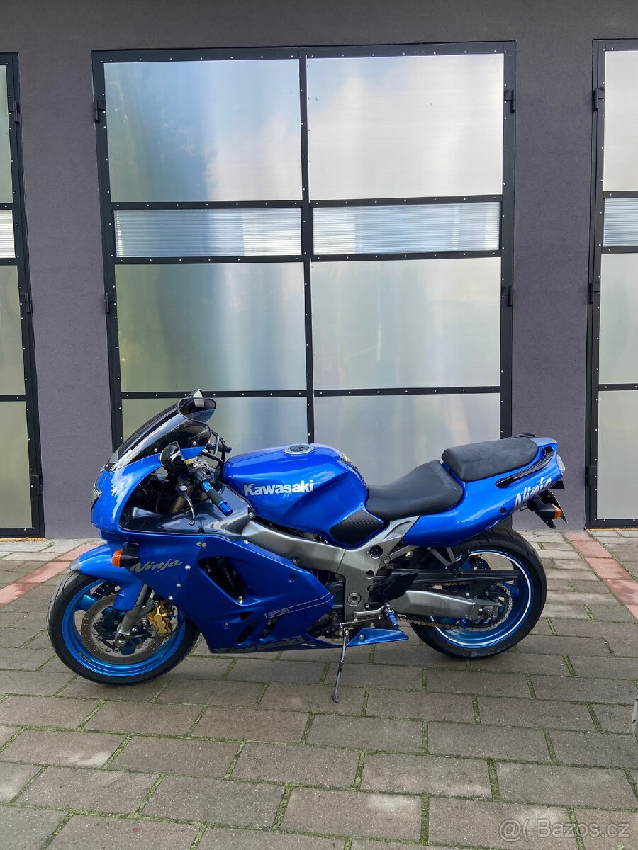 Kawasaki Ninja 9 - 5