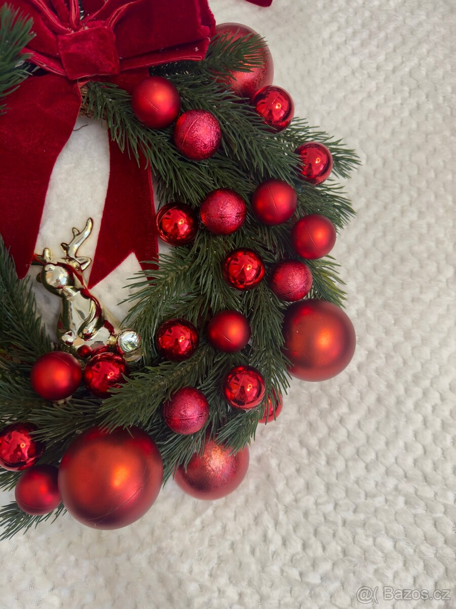 🎅 Elegantní vánoční věnec na dveře - 5