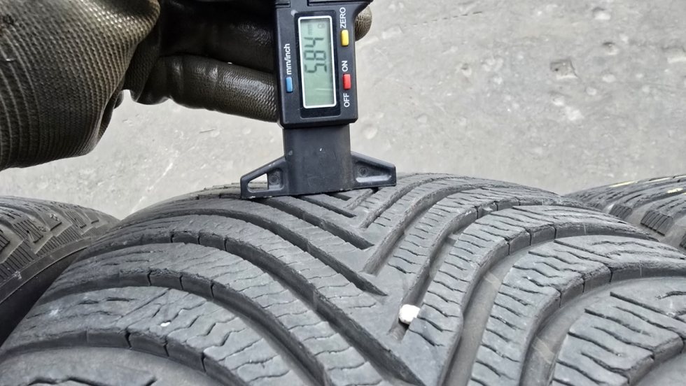 Zimní pneu 225/55/17 Michelin - 5