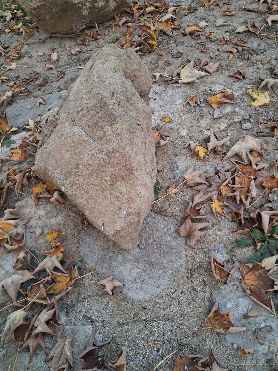 Prodám solitérní kameny do zahrady - 5