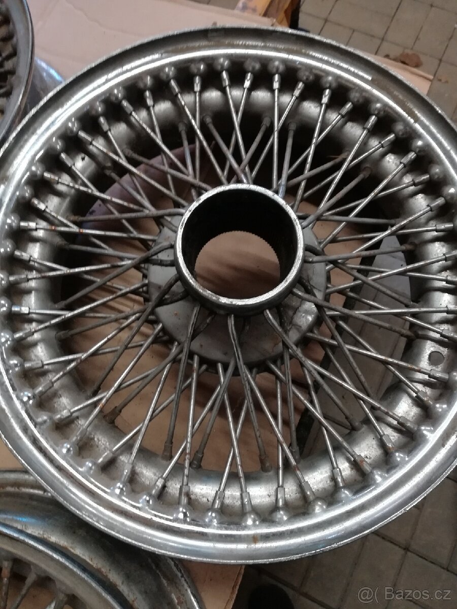 Jaguar e type kola 15 - 5