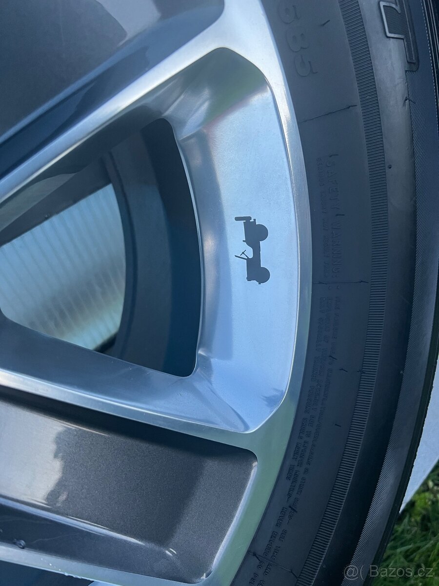 Prodám nové kola Jeep Wrangler 255/70R18 113T