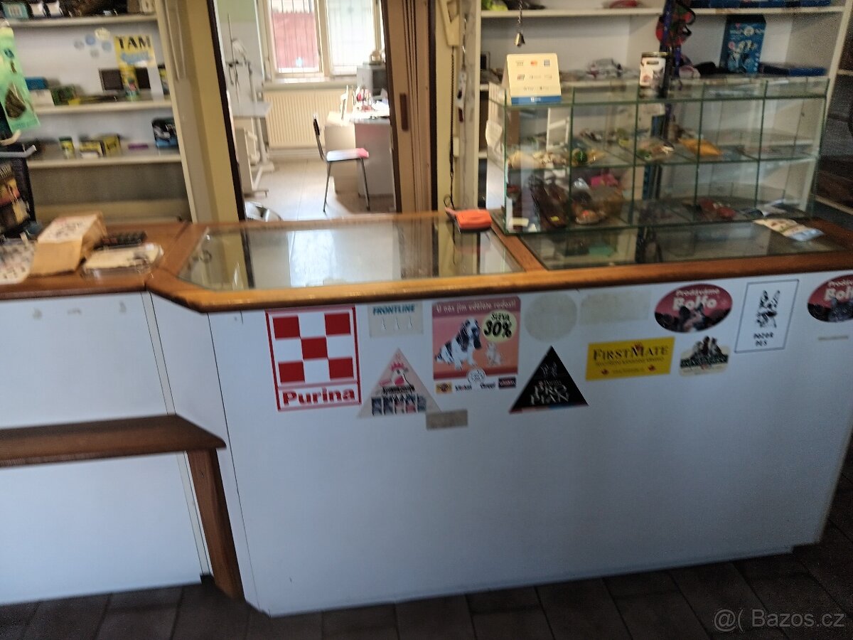 Nábytek do prodejny- - 5