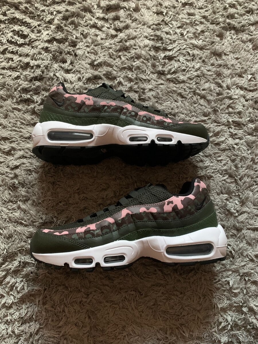 Nike Air Max 95 Olive Pink Camo - 5