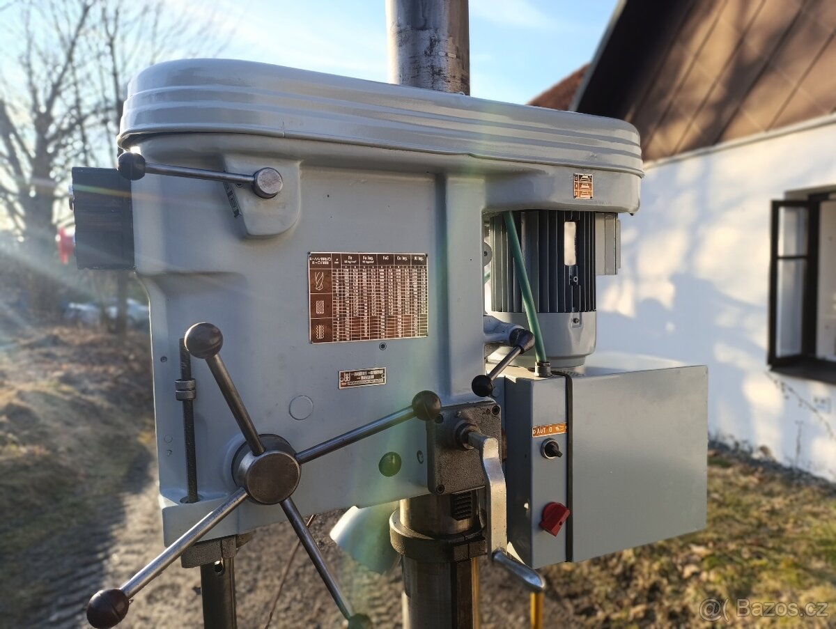 Sloupová vrtačka VS 32B - 5