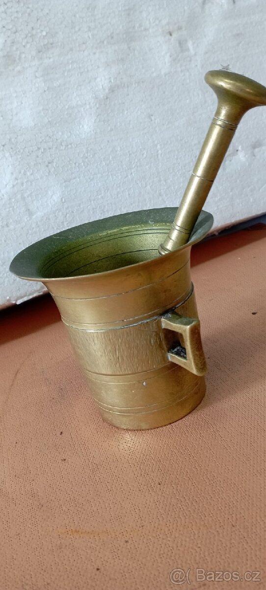 Starožitný mosazný hmoždíř - 5