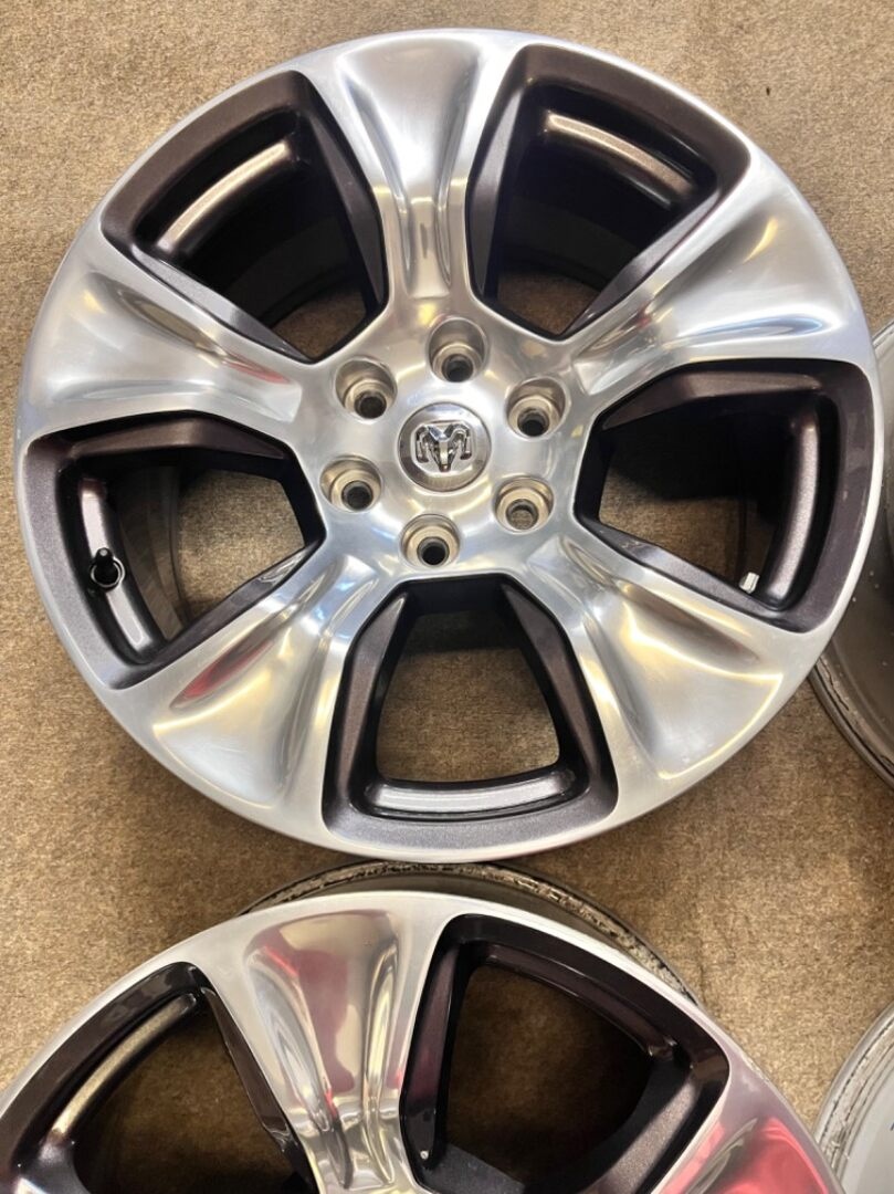 6x139.7 R20 Dodge RAM 1500 5.generace + senzor - TOP - 5