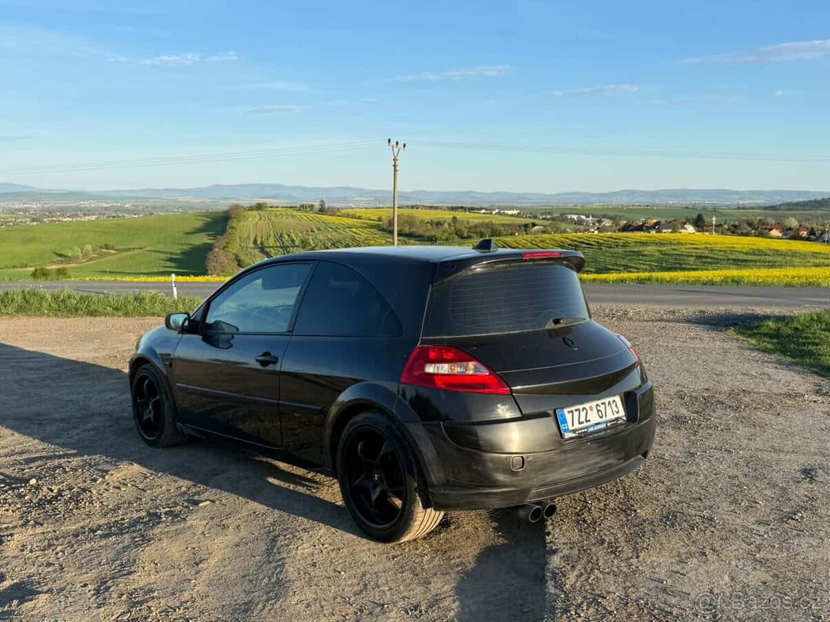Renault Megane 2 - 5