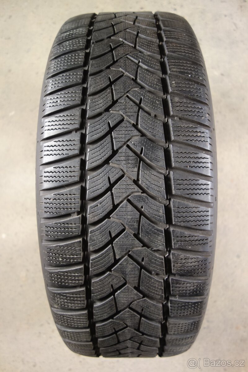 Volvo XC90, Land Rover alu kola Aluett 5x108 235/55/19 zimní