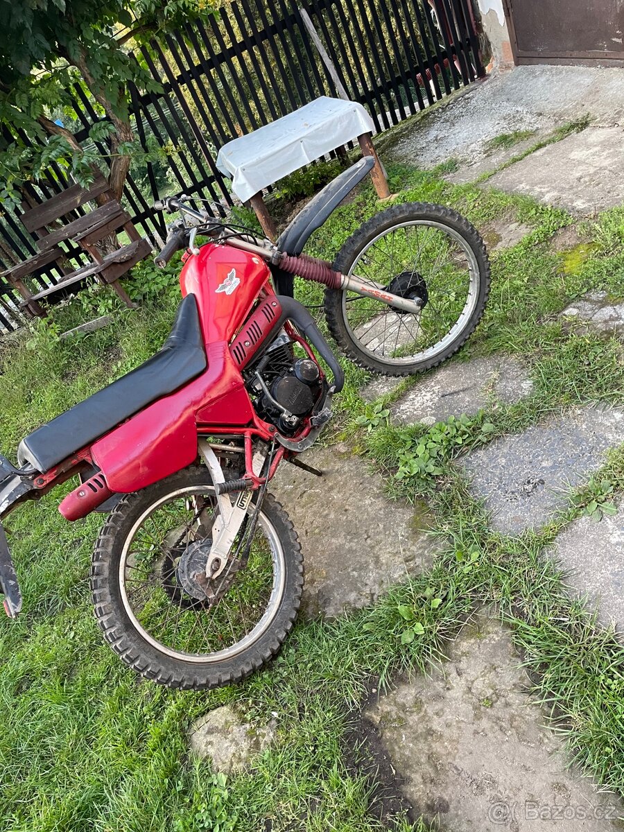 Yamaha dt 80