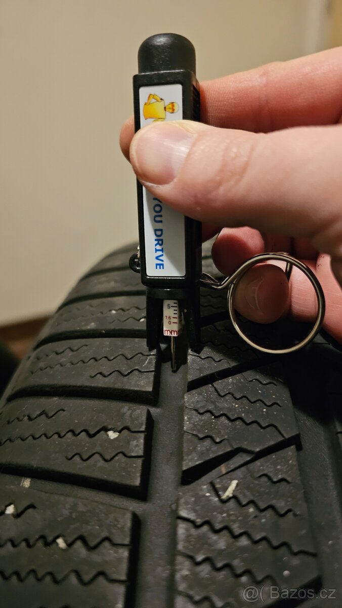 235/45 R19 Continental Zimní PRODÁNO - 5