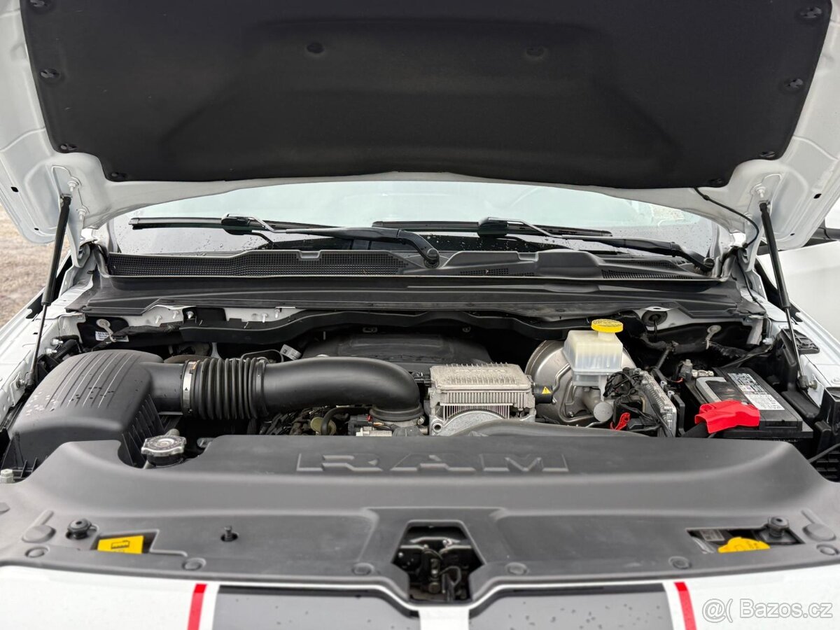 DODGE RAM 1500 5,7 HEMI 2022 ROCKY RIDGE 68 000 km