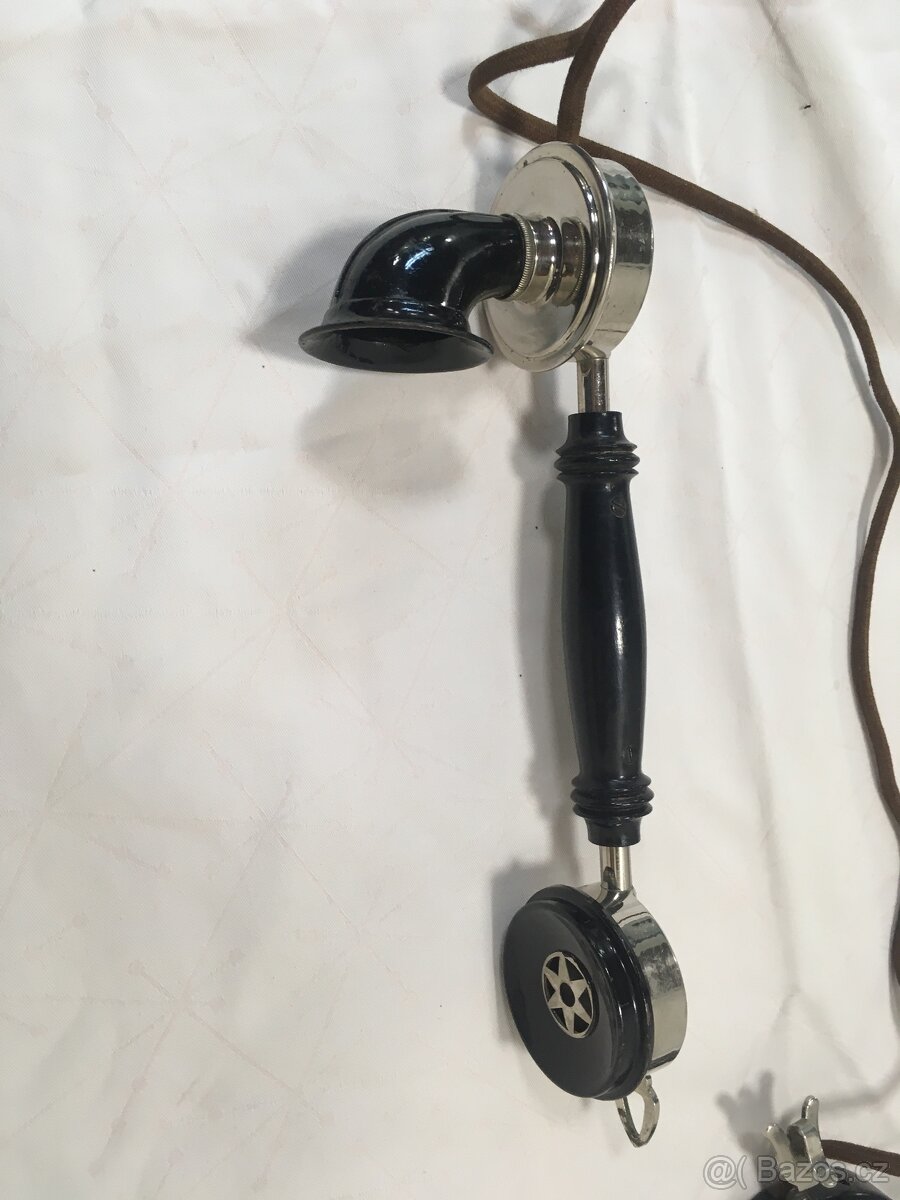 Malý nástěnný domovní telefon - 5