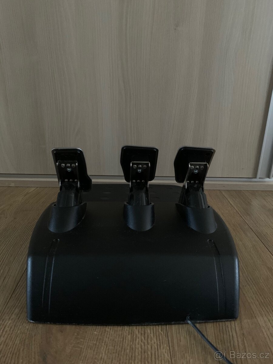 Logitech G29 - 5