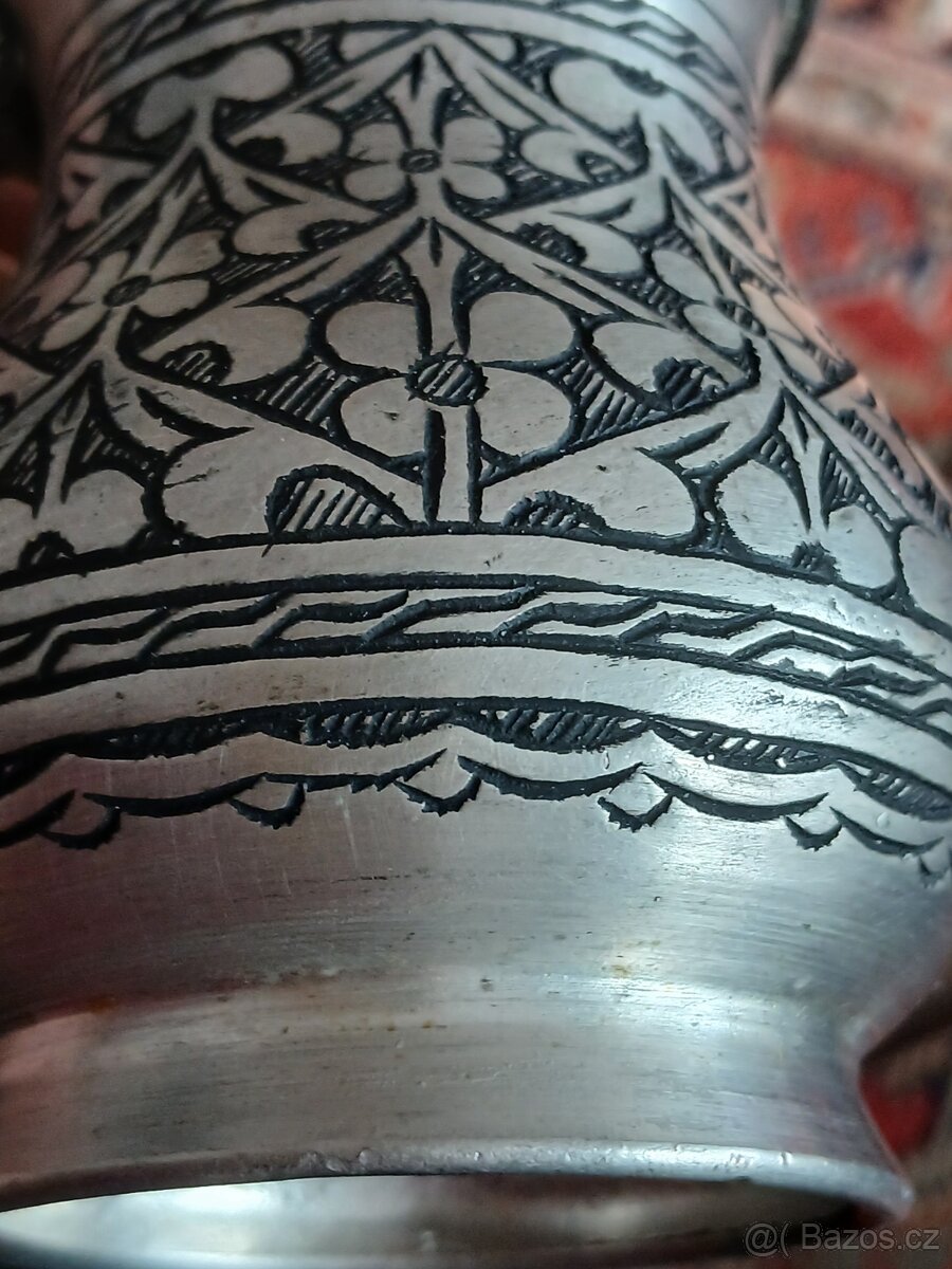 Starožitný kovový hrnek - 5