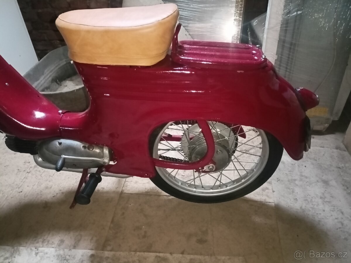 Prodám Jawa 555 - 5