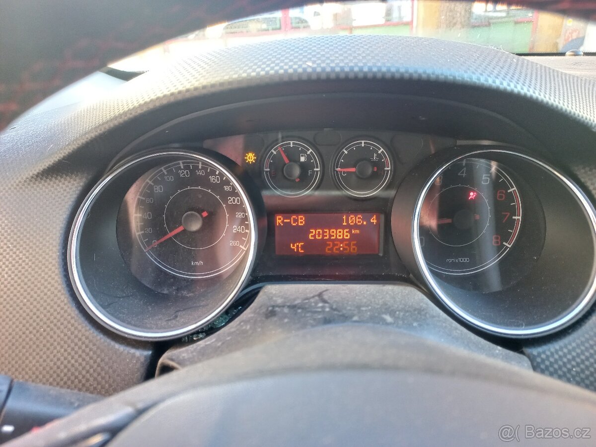 Fiat Bravo 1.4T-Jet Sport na náhradní díly - 5