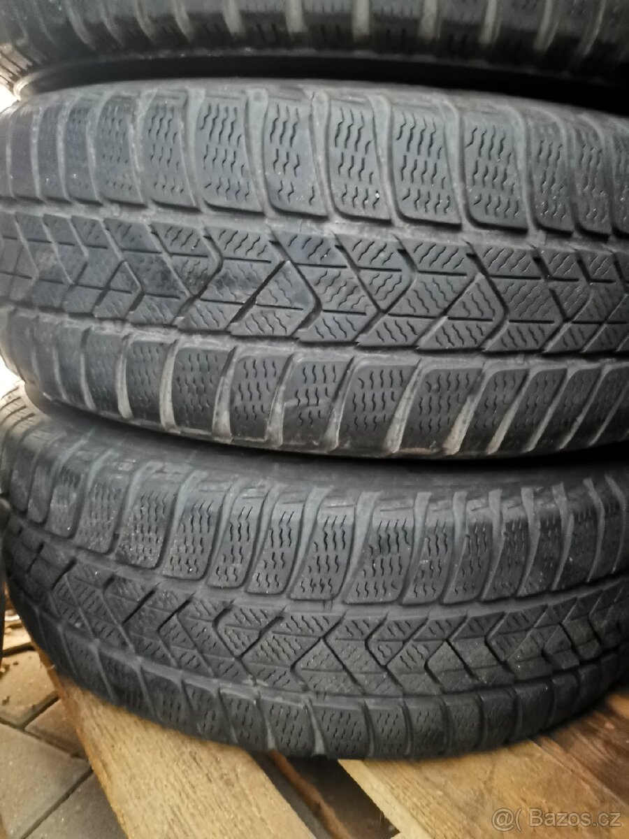 Zimní sada 205/60 R16, 6.5Jx16H2 ET41, Š. Superb, VW Passat - 5