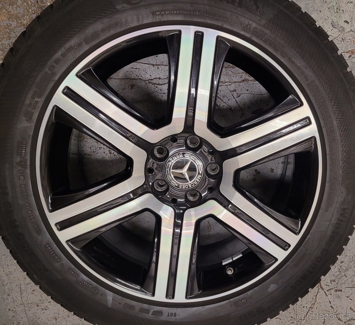 Mercedes Benz E: All-Terrain, alu 19',Tpms snímače - 5