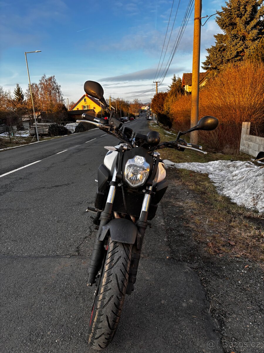 Yamaha mt03 2010 - 5