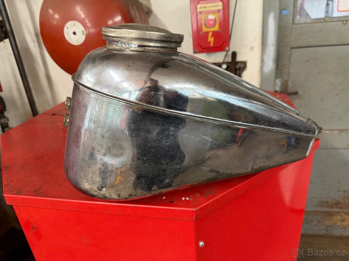 Nádrž ČZ předválečná - 5