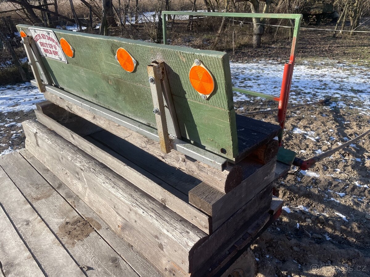 Vůz, povoz, vlečka, bryčka - 5