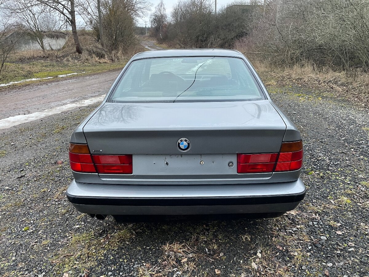 BMW e34 520i m50b20 - 5
