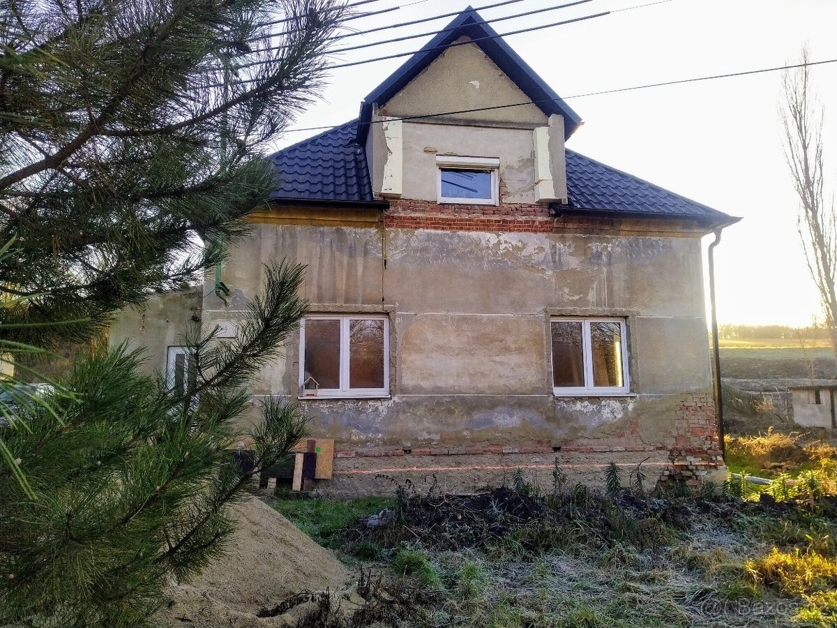 RD na samotě, pozemek 2400 m², garáž, kůlna - 5