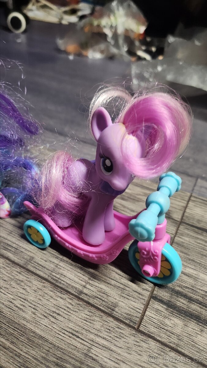 My little pony,poníci na skůtru - 5