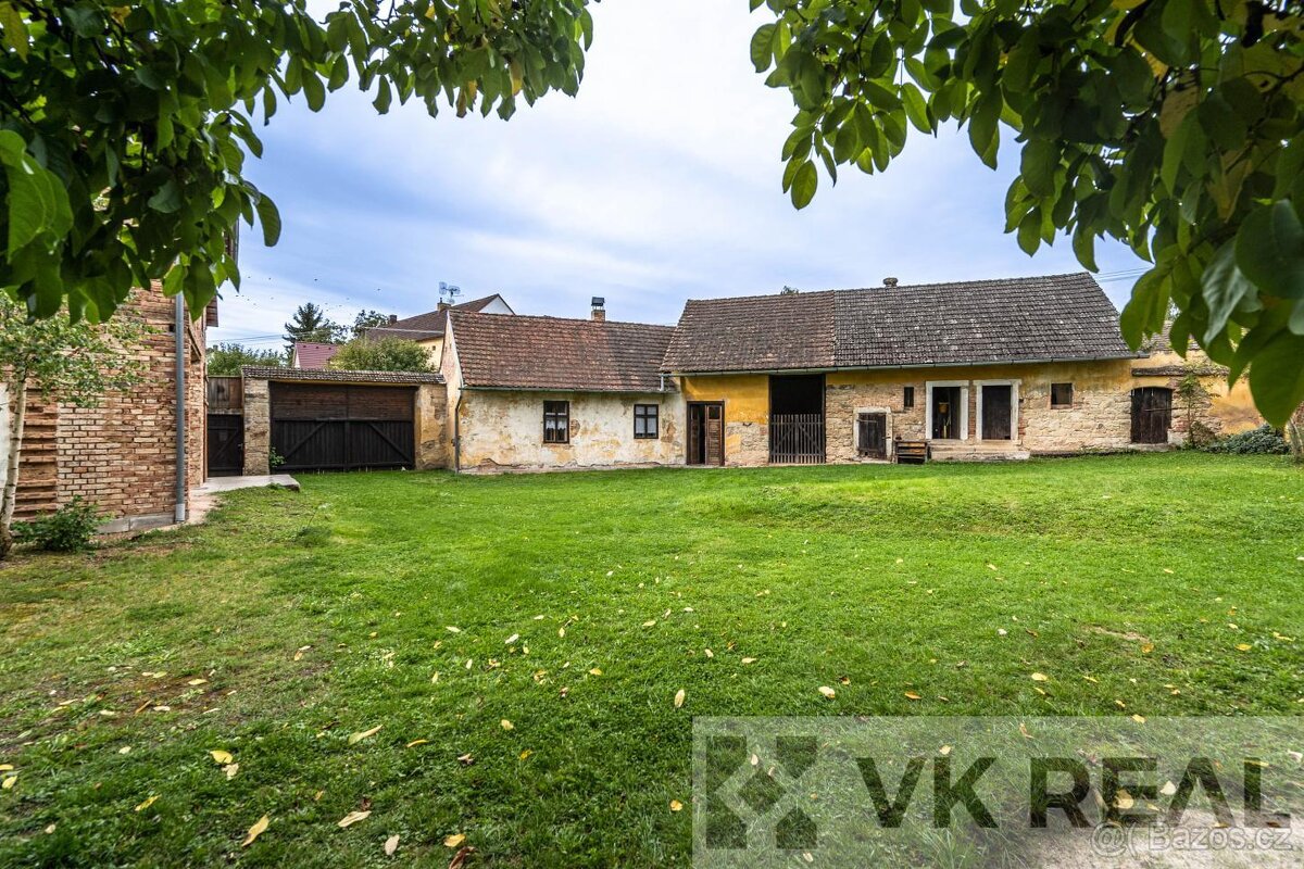 Prodej bývalé zemědělské usedlosti, pozemek 1.232 m, Chotíko - 5