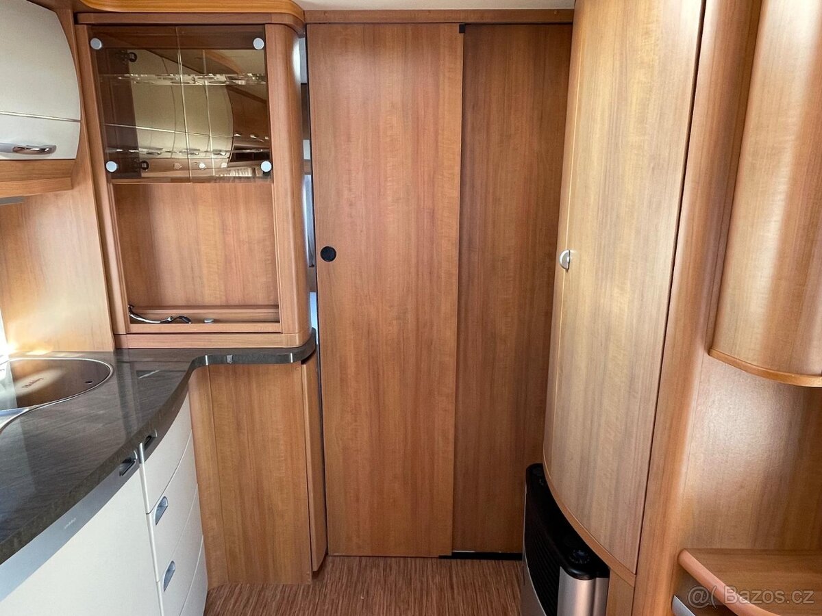 Hobby Excellent 560, EL.POJEZD, BOJLER, SPRCHA, MARKÝZA - 5