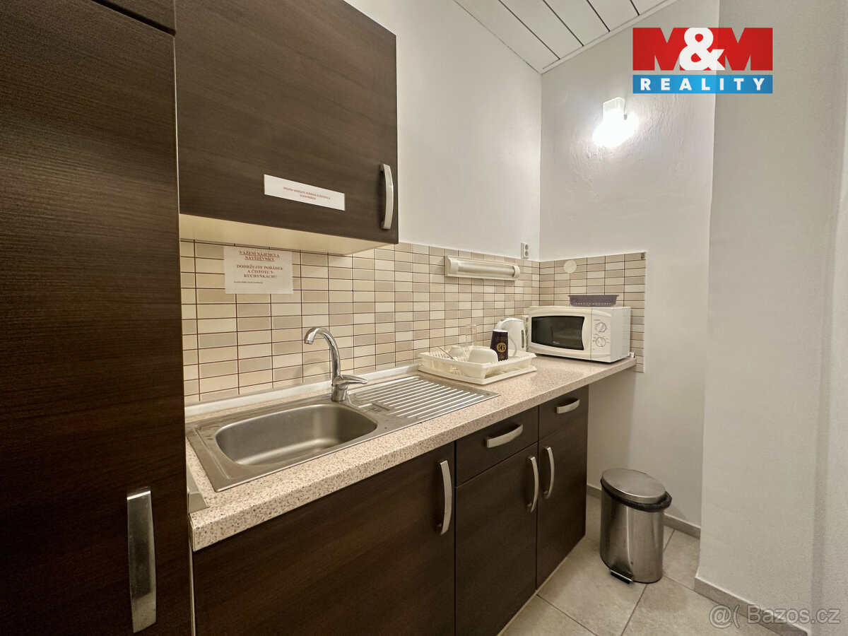 Pronájem kancelářského prostoru, 22 m², Praha, ul. Přístavní - 5