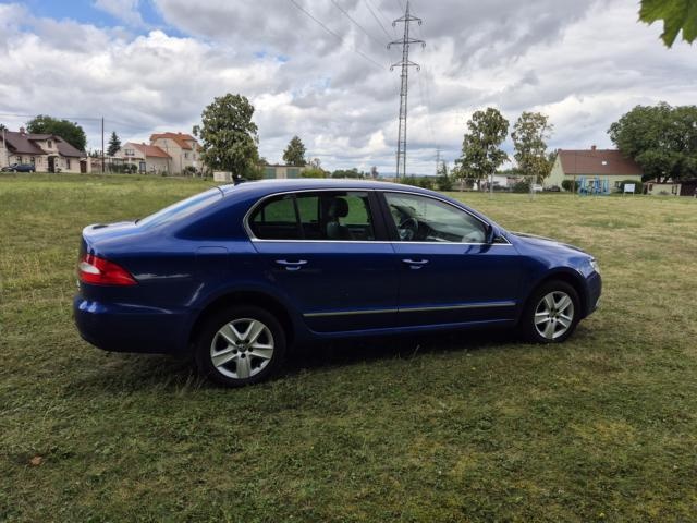 Prodám Škoda Superb 2.0 TDI 125 kW - Elegance 4x4 - 5